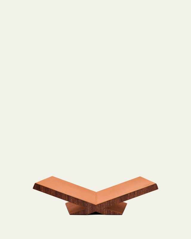 Culture Classic Leather Bookstand